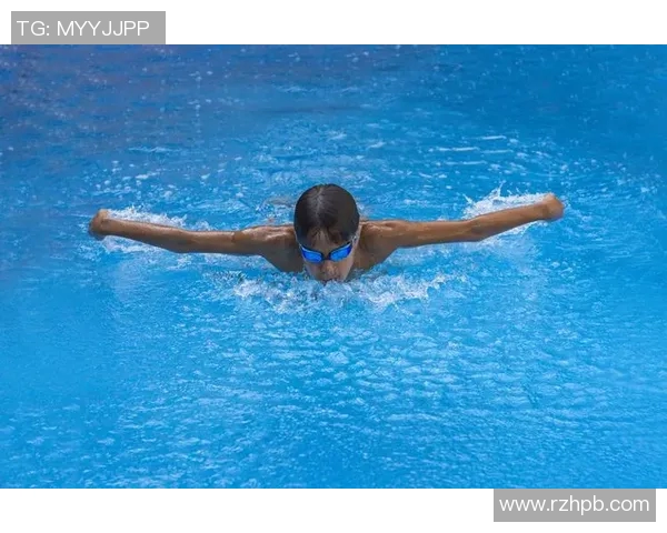 蝶泳锻炼全身肌肉 提升心肺功能 促进身体协调性与灵活性的健康益处 蝶泳锻炼全身肌肉 提升心肺功能 促进身体协调性与灵活性的健康益处