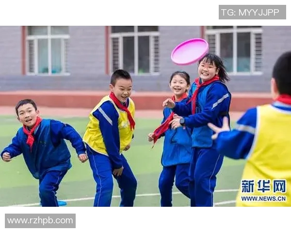刘秀英独家分享飞盘技巧与心得体会助你轻松掌握这项运动的乐趣与魅力 刘秀英独家分享飞盘技巧与心得体会助你轻松掌握这项运动的乐趣与魅力